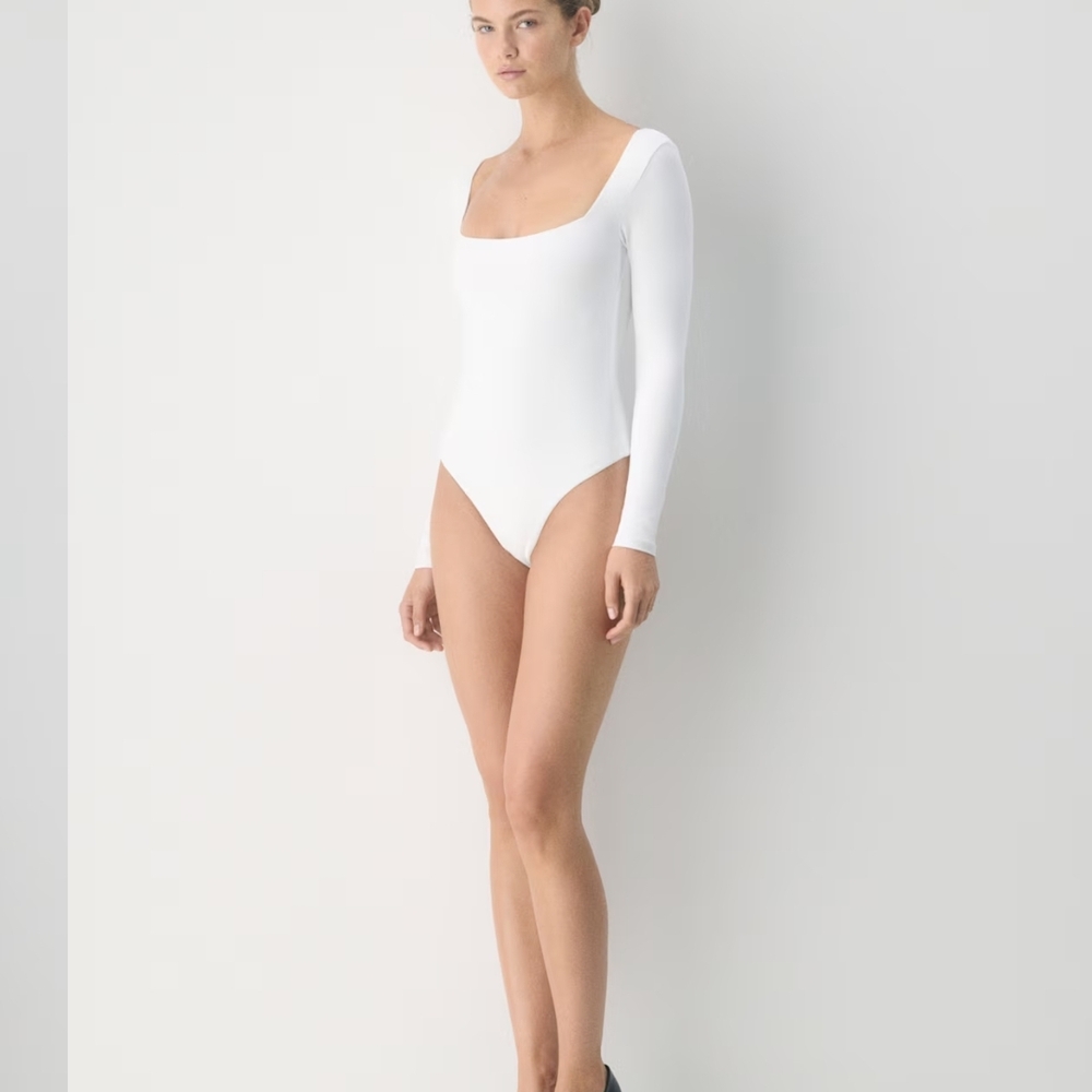 Aritzia Classic White Square Neck Bodysuit